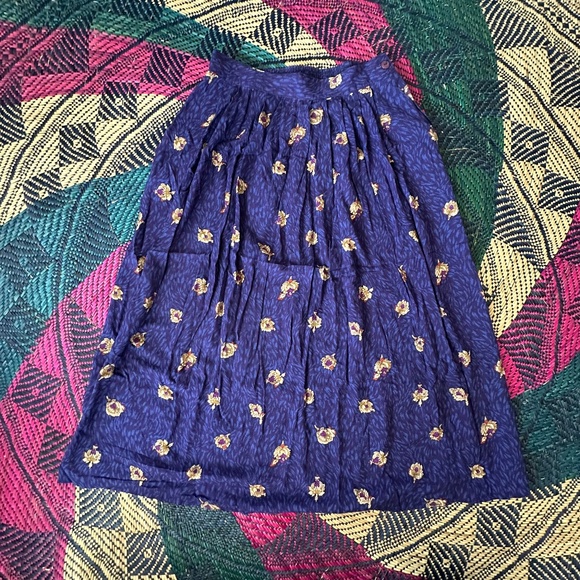 Purple Vintage Maxi Skirt Size 10 - Picture 1 of 4